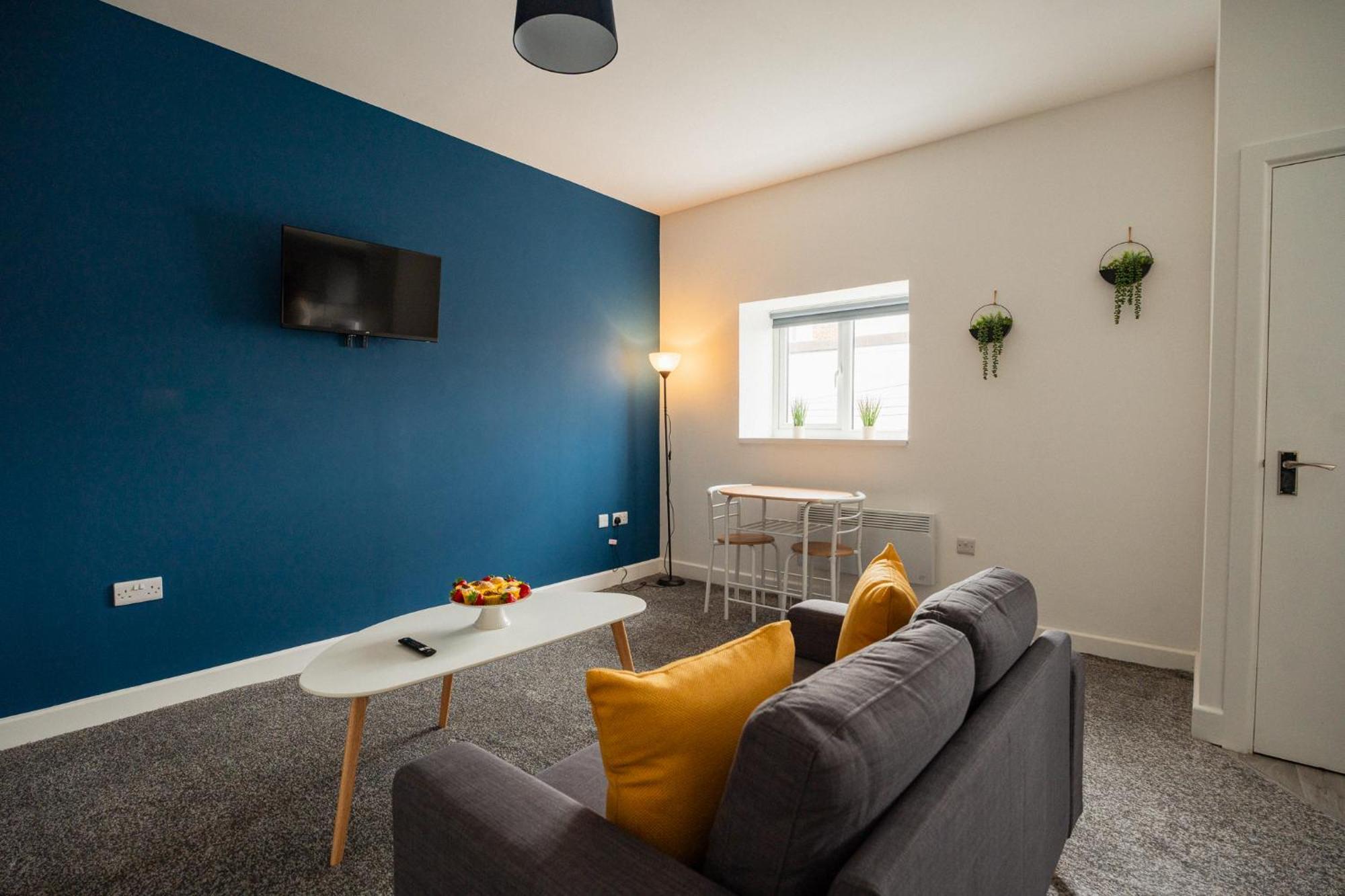 Legion House One Apartment *